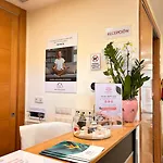 莫纳克福恩吉罗拉公园酒店