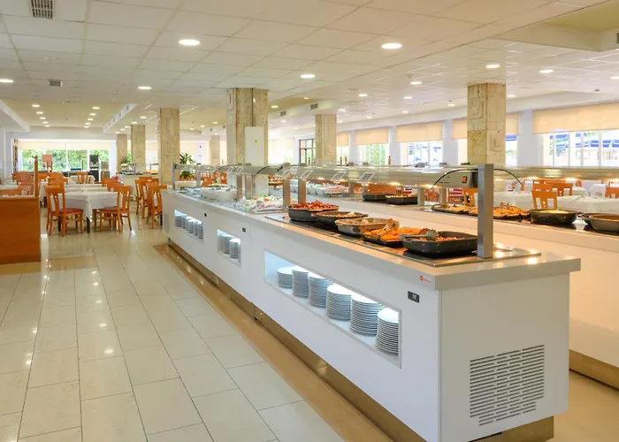 Hotel Monarque Park 4*