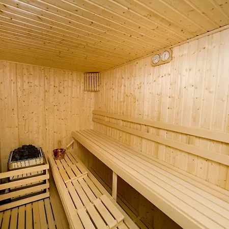 Monarque Park ホテル フエンヒロラ