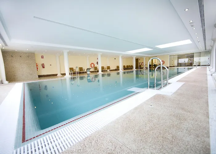 Ξενοδοχείο Monarque Park 4*