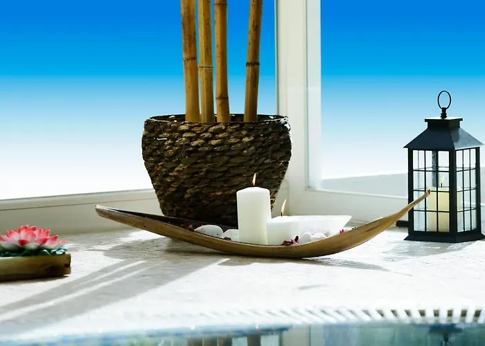 Monarque Park Отель