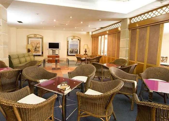 Monarque Park 4* Фуэнхирола