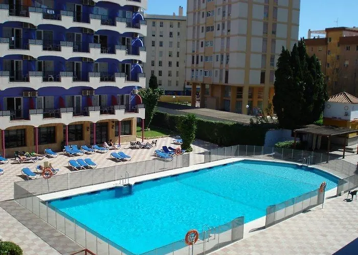 Monarque Park 4* Фуэнхирола