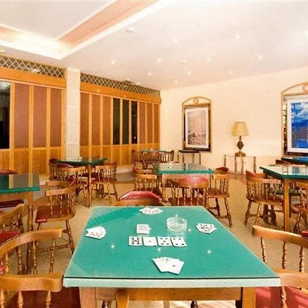 Szálloda Monarque Park 4*